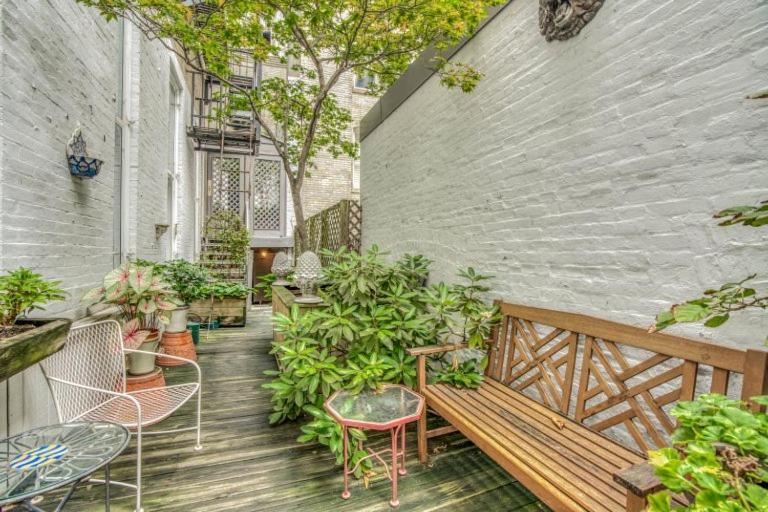 Mount Vernon Apartment Rear Балтимор Екстериор снимка